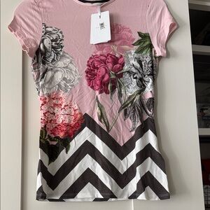 NWT*Floral Pink and Black Chevron Women's Top Ted Baker